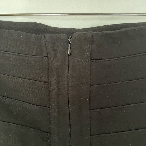 Express Design Studio Black Bandage Mini Skirt Size 4 comfortable business - Picture 5 of 7